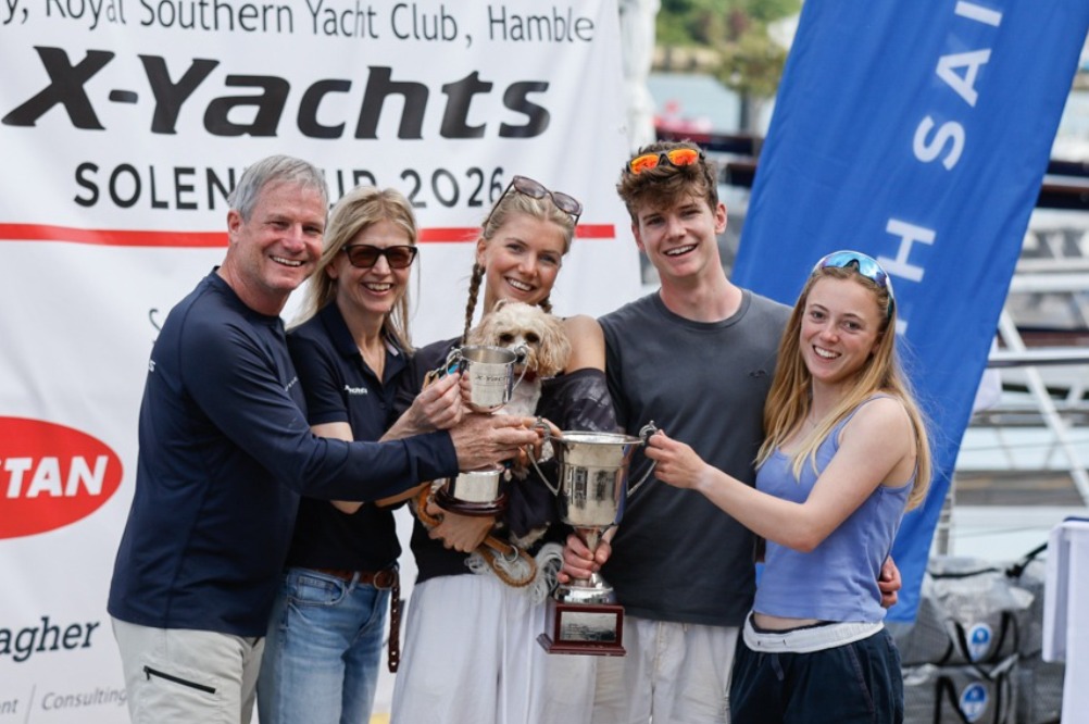 Silver Fox X-Yachts Xc47- Winning Team