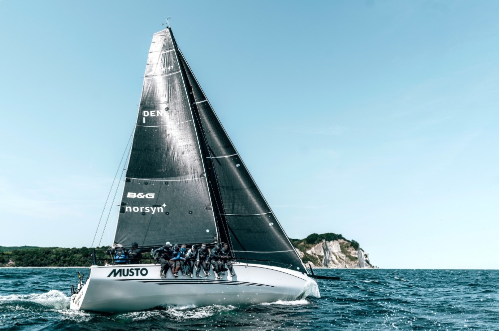X-Yachts XR 41 Race
