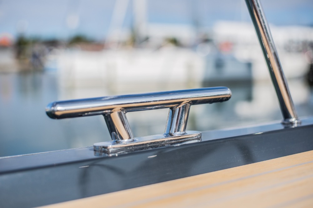 X4⁶ MkII interior gallery