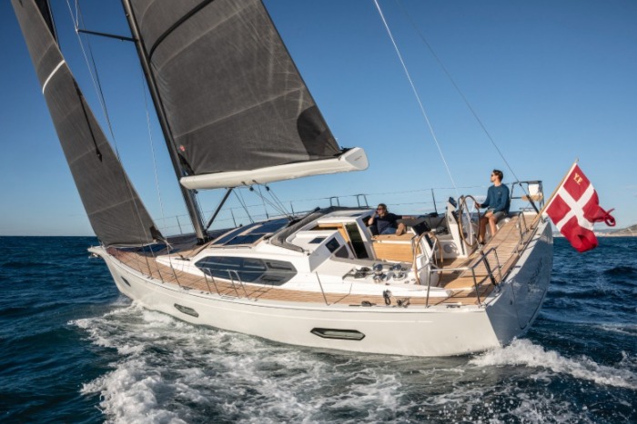 Who does she suit? Xc47